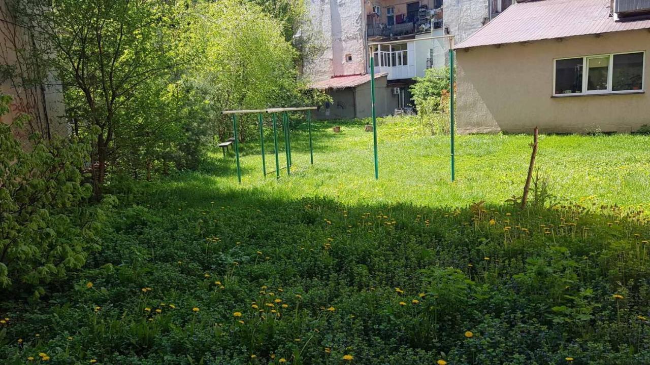 דירות לבוב Stepana Bandery Str. 19 מראה חיצוני תמונה